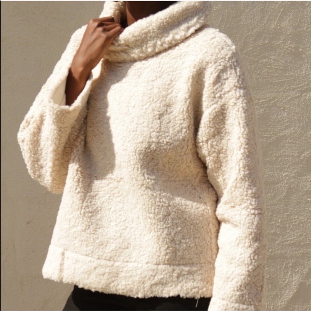 7115 by Szeki sherpa turtleneck mockneck pullover medium OSFM